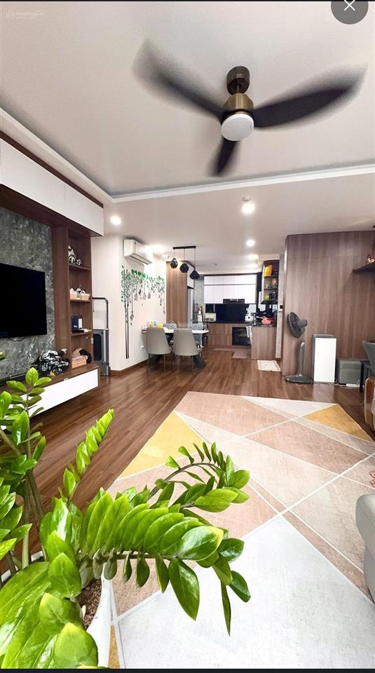 Chính chủ bán căn hộ 3pn full nội thất chung cư hòa phát 70 nguyễn đức cảnh 103m2 giá 8.9 tỷ