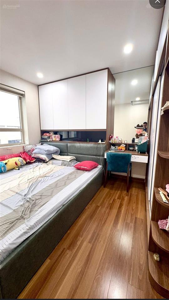 Chính chủ bán căn hộ 3pn full nội thất chung cư hòa phát 70 nguyễn đức cảnh 103m2 giá 8.9 tỷ