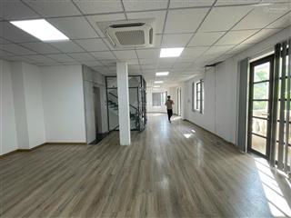 Bán căn hướng bắc đường số 8, công viên cityland park hills. giá 21,8 tỷ