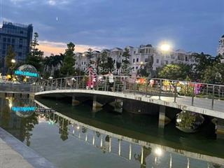 Cần bán căn cityland park hills  đường số 2, có thang máy. đối diện công viên