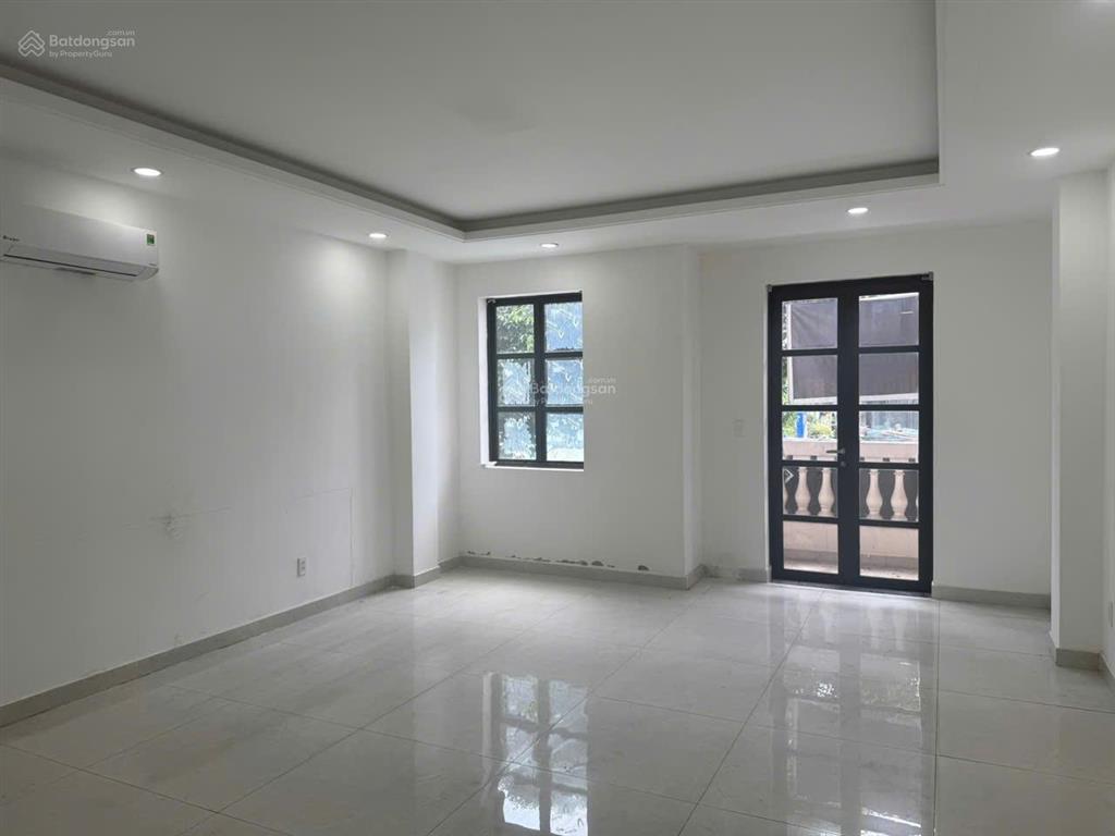 Bán nhà đường phan văn trị cityland park hills, có thang máy. giá 28,5 tỷ