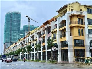 Sh0ph0use khối đế  kề góc mặt tiền trần hưng đạo  ngang 6.8m  khai thác dòng tiền tốt