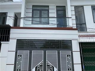 Bán nhà mới đẹp 2 tầng  gần biển vĩnh hòa  đường ô tô