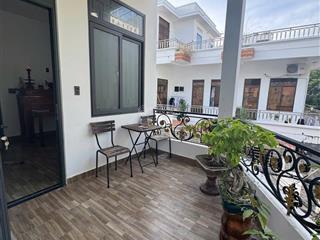 Bán nhà 2 mặt tiền phó đức chính  vĩnh hoà, nha trang, 5.2m ngang, nở hậu, 74.1 m2