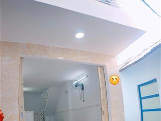 Bán nhà 2 tầng  2 mặt tiền  gần chợ phương sài  giá siêu mềm chỉ 1ty750