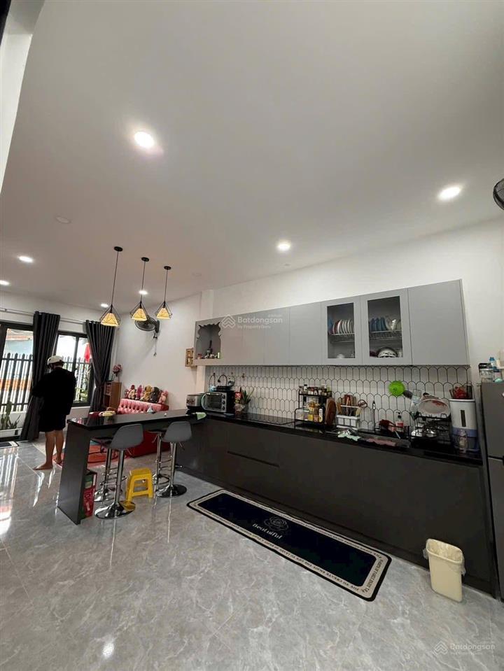 Bán nhà đẹp gần chợ vĩnh hải, phường bắc nha trang