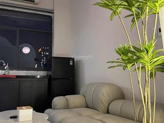 Siêu phẩm mới nhất tòa căn hộ 7 tầng đường 7m5 ngay công viên biển đông ( hàng hiếm )