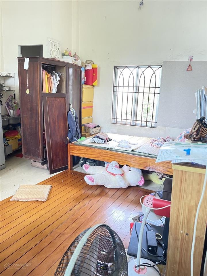 Biệt thự 3 tầng mặt tiền đường 10.5m, diện tích lớn 265 m2, phù hợp xây căn hộ giá 35 tỷ