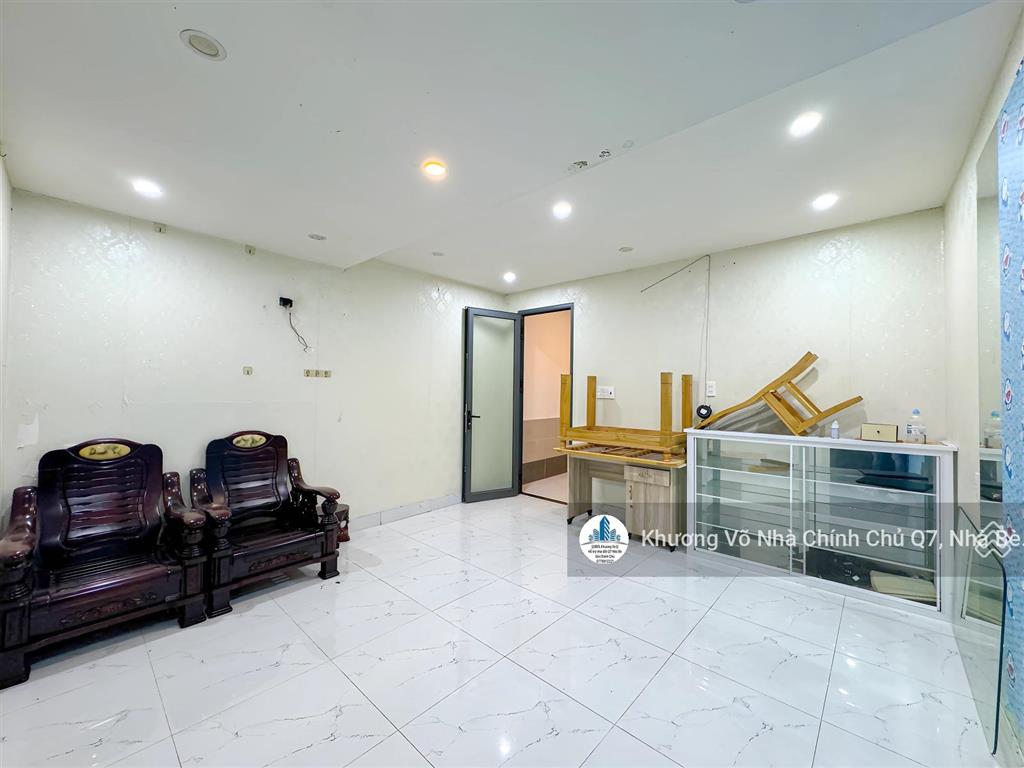 Bán nhà mặt tiền đường số lý phục man, quận 7  4,3m x 21m  5 tỷ 5  cạnh phú mỹ hưng