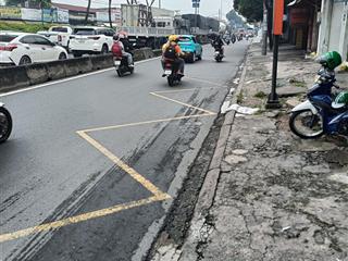 Bán dãy trọ trung mỹ tây ngay ngã tư an sương 115m2 xe hơi đậu cửa chỉ hơn 6 tỷ.