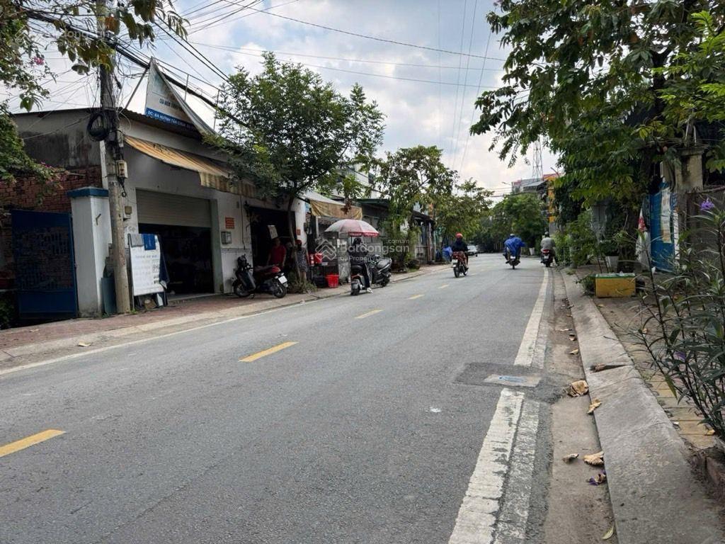 Bán nhà mặt tiền lê thị hồng gấm 136m2 ngang 7m chỉ 6,99 tỷ.