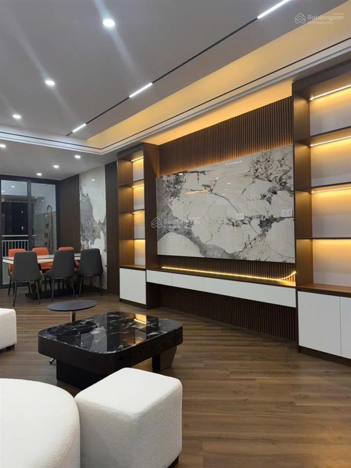 Siêu rộng 134m 4 ngủ đẳng cấp view đẹp tầng vip  151 nguyễn đức cảnh giá 8,48 tỷ