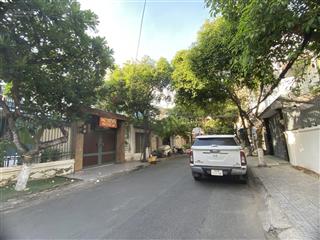 Chủ bán gấp căn nhà góc 2 măt tiền ngô bệ, cộng hòa, tân bình, 5,2x12 hậu 5,4m, 2 tầng, giá 12.5 tỷ
