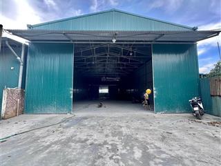 520m kho xưởng khu vực biên giang cần cho thuê, container vào tận trong xưởng, giá 45tr/th