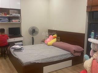 Chính chủ bán căn hộ 2 pn 2 wc full nội thất pcc1 thanh xuân 44 triều khúc.  0966 625 ***