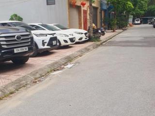 Bán mảnh đất phân lô, dt 165m2 x mt 20m, lô góc, ngõ 3 oto, vỉa hè. nguyễn trãi thanh xuân.gia48.5