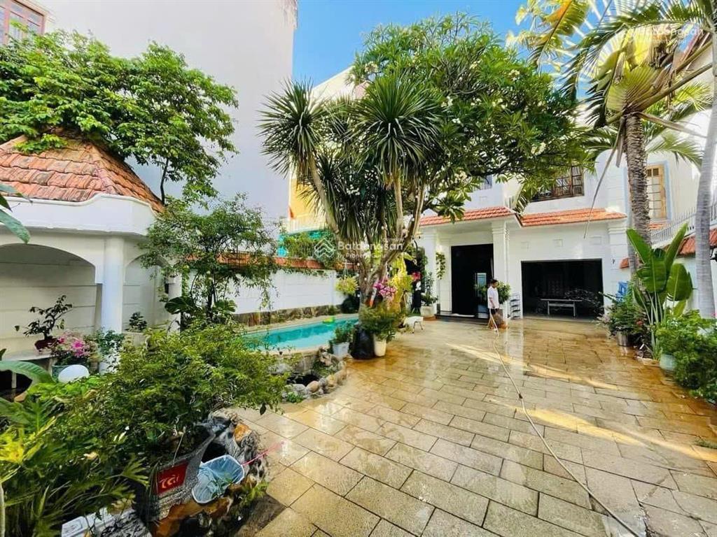 Biệt thự sân vườn hồ bơi 270m2 giá 25 tỷ mặt tiền lê hồng phong vũng tàu cách biển chỉ 5 phút đi bộ