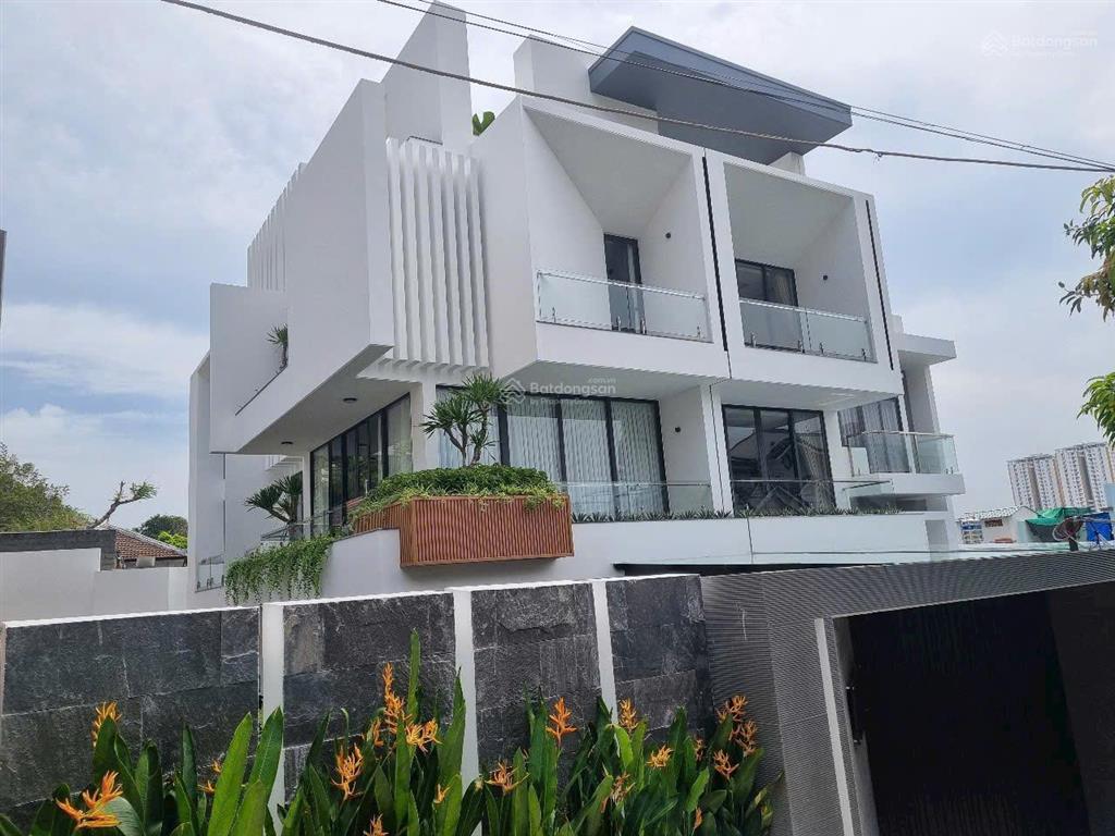 Bán biệt thự biển dt 336m2 giá chỉ 25 tỷ  phan chu trinh, phường 2, vũng tàu  sổ hồng riêng