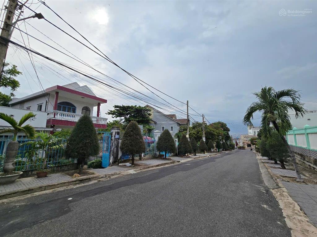 Bán đất biển trần phú vũng tàu dt 314m2 giá chỉ 20 tỷ cách mặt biển 70m đi bộ, khu dân cư