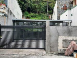 Bán đất sát biển p1 vũng tàu dt 285m2 giá chỉ 28.5 tỷ  lưng tựa núi + cách bãi tắm biển 200m đi bộ
