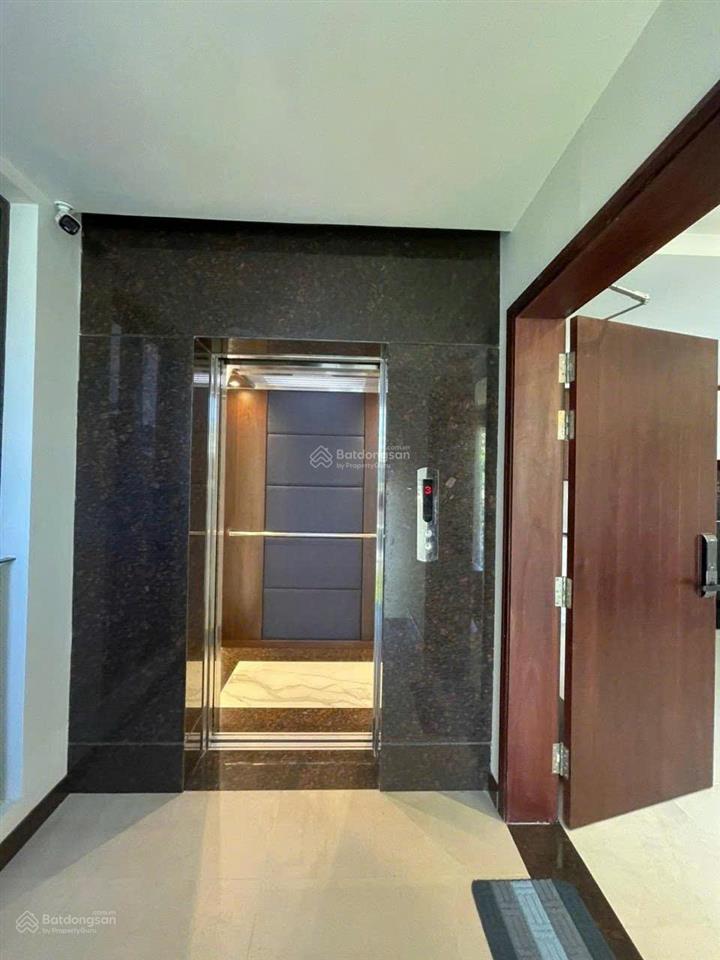 Bán biệt thự 5 tầng view biển trần phú, dt sàn 390m2 (bãi dâu, p5, vũng tàu) nhà mới cách biển 50m