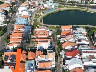 Bán biệt thự lạc long quân 327m2  ngay sát công viên ao cá (cách 100m)  sổ hồng hoàn công 26 tỷ