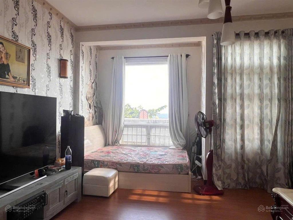 Nhà góc 2 mt cách biển 30m (ngay bãi tắm view biển) hạ long vũng tàu  1 trệt 2 lầu, giá chỉ 16 tỷ