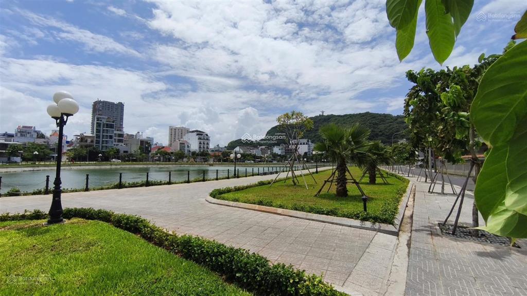 Bán đất biệt thự võ thị sáu vũng tàu (12.8x22= 286m2) giá chỉ 22 tỷ vị trí cách biển 500m sổ hồng