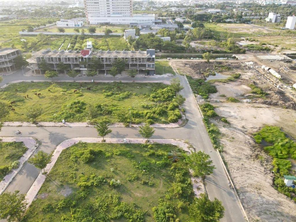 Bán đất biệt thự khu tây 3/2 vũng tàu (247m2  giá 13.6 tỷ) rẻ hơn 1/2 so với dự án bt nghỉ dưỡng