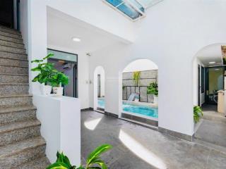 Bán biệt thự mới hồ bơi gần biển dt 130m2 võ thị sáu, vũng tàu giá chỉ 16 tỷ cho thuê dòng tiền tốt