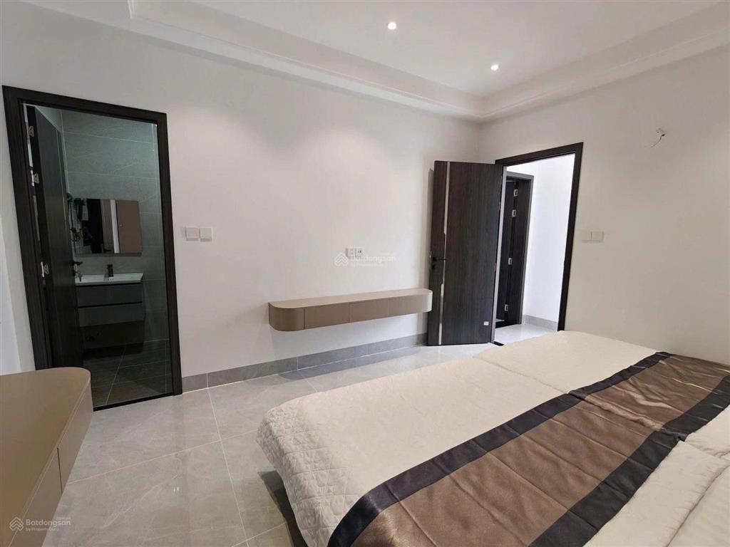 Bán nhà trần phú góc 2 mặt tiền (7.5 x 15.5) nhà mới 100% 1 trệt 2 lầu sổ hồng ful nội thất cao cấp