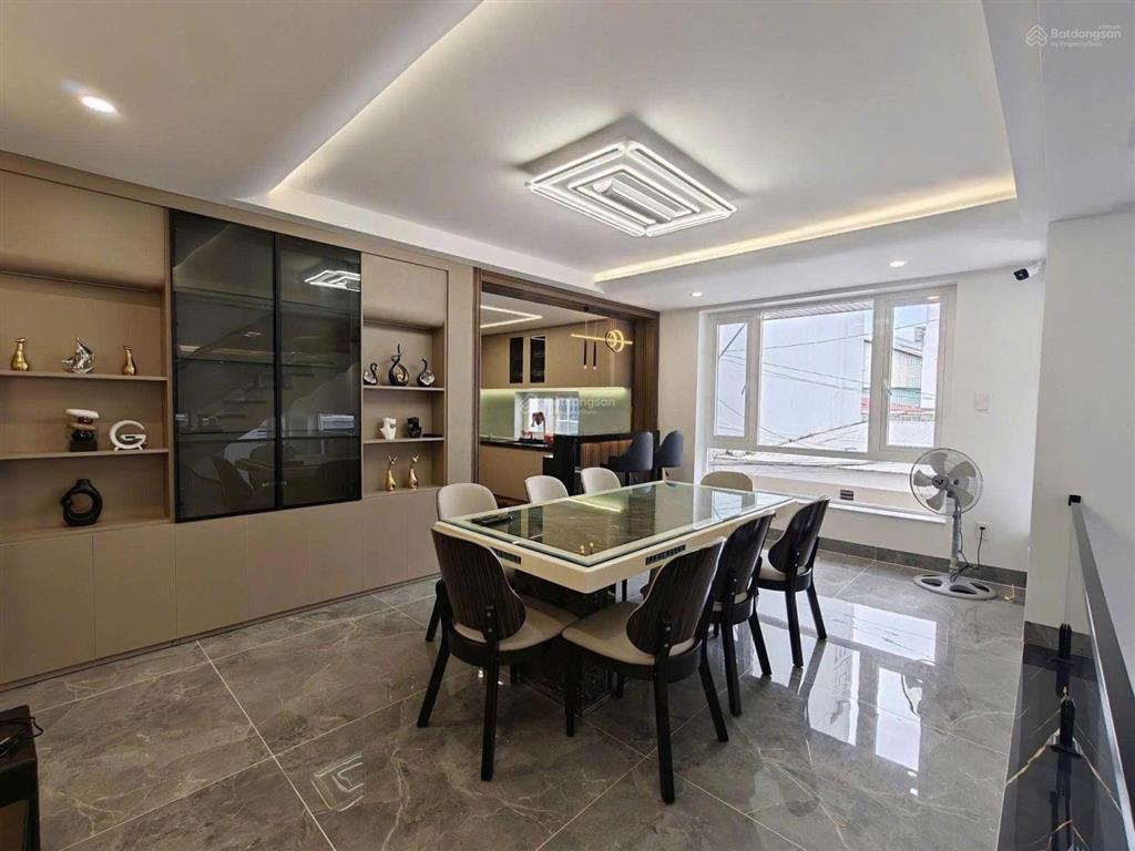 Bán nhà trần phú góc 2 mặt tiền (7.5 x 15.5) nhà mới 100% 1 trệt 2 lầu sổ hồng ful nội thất cao cấp