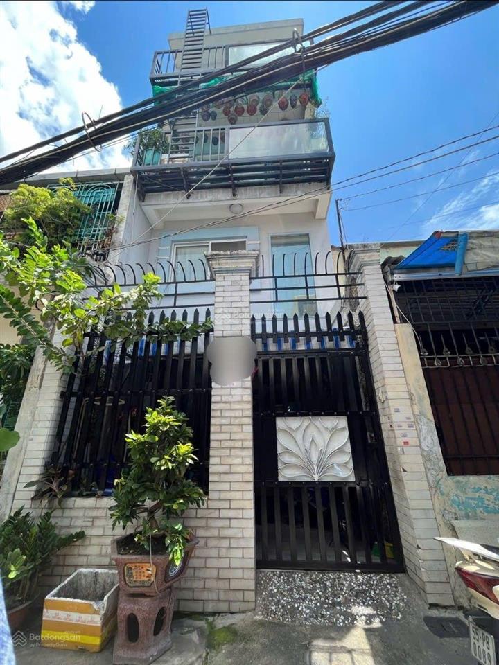 Bán nhà hxh 5m thông đườngphú thọ hòa, p. phú thọ hoà q. tân phú
dt 4mx17m , đúc 4,5 tấm