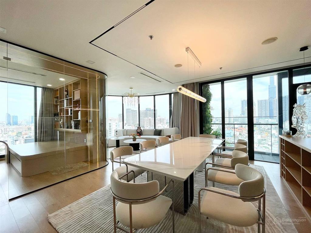 Định cư cần bán gấp 5 căn hộ 23 tỷ 3pn 110m2 vinhomes golden river quận 1