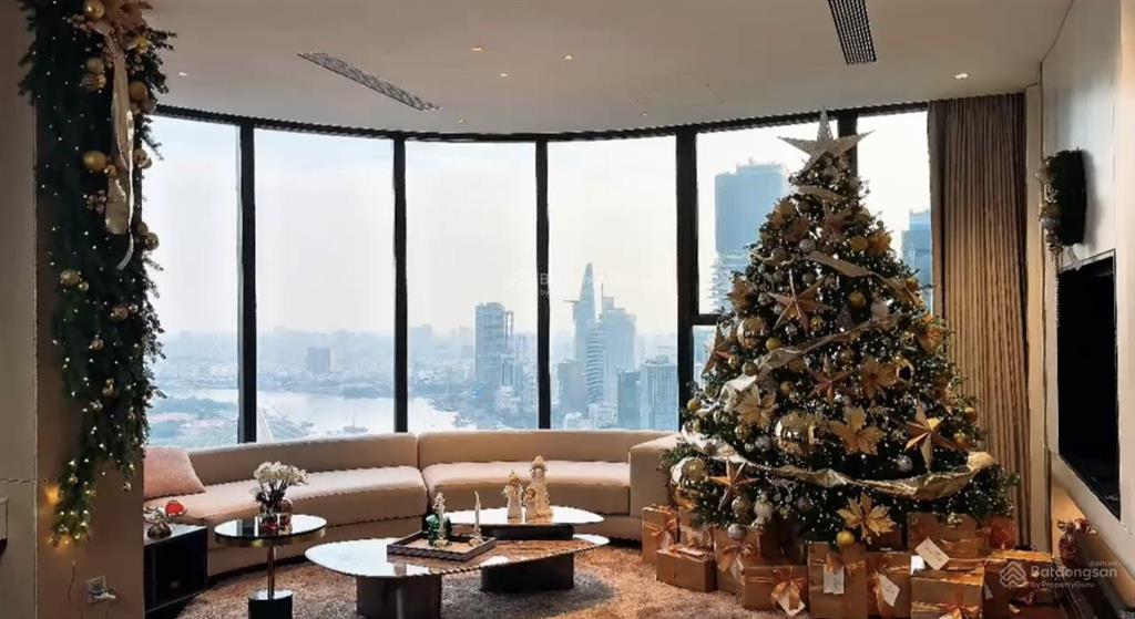 Top 5 căn bán, vòng cung hoa hậu vinhomes golden river quận 1