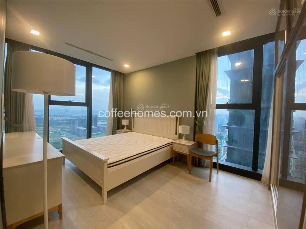 Bán 3pn 121m2, 28.5tỷ vinhomes golden river