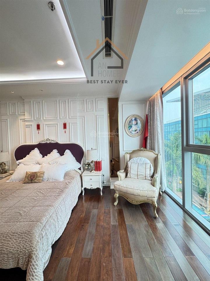 Vừa trống 3pn 175m2 70tr cho thuê căn hộ vinhomes đồng khởi q1