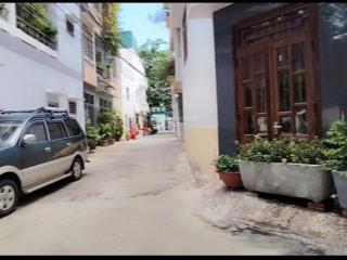 Rẻ nhất khu vực. nhà 2 tầng cạnh công viên. cách biển 600m. khu quân đội nghỉ dưỡng
