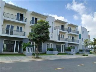 Bán nhà mặt phố dragon village, đường 990, quận 9, 7,9 tỷ, 105m2, giá cực chất uy tín