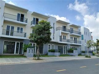Cho thuê văn phòng, dragon village, đường 990, p phú hữu, q.9, hcm, 8 triệu, 105m2, view đẹp hot