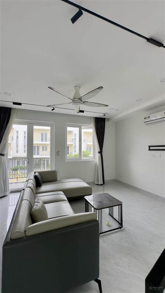 Cho thuê shophouse 3pn, 15 triệu, 105m2 tại dragon village, q9, hcm