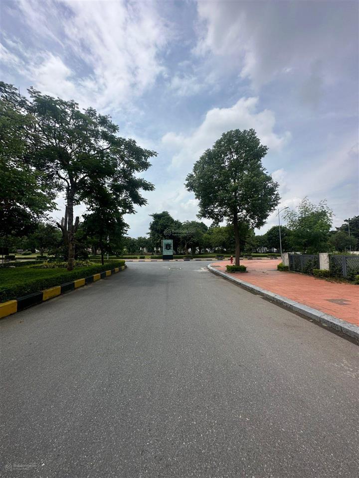 Bán gấp căn góc biệt thự kđt đặng xá / gia lâm/ hn/dt 336m2/mt 14,5m/ xây 3,5 tầng/giá 43,68 tỷ