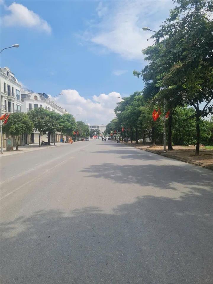 Bán gấp nhà 4 tầng dt 90m2/mt 6m/phố thuận an/trâu quỳ/gia lâm/ cho thuê 20tr/tháng, 19,5tỷ
