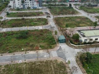 Bán gấp lô góc làng nghề kiêu kỵ/ gia lâm/ sát vinhom ocenpark 1/dt520m/mt20m viewhồ /giá 22 tỷ