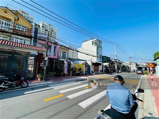 Bán gấp nhà linh đông 1 hầm 4t thang máy gần vành đai 2phạm văn đồng dt(5x20) hxh 5m tặng nội thất