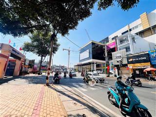 Nhà mặt tiền đs ngay võ văn ngân linh chiểu thông vincom thủ đức 127m ngang 7m sân ôtô có pn dưới