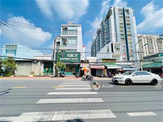 Giảm 1 tỷ mặt tiền lê văn chí gần metro thủ đức shr hoàn công dt ngang 8m tiện mở vp, showroom, ks