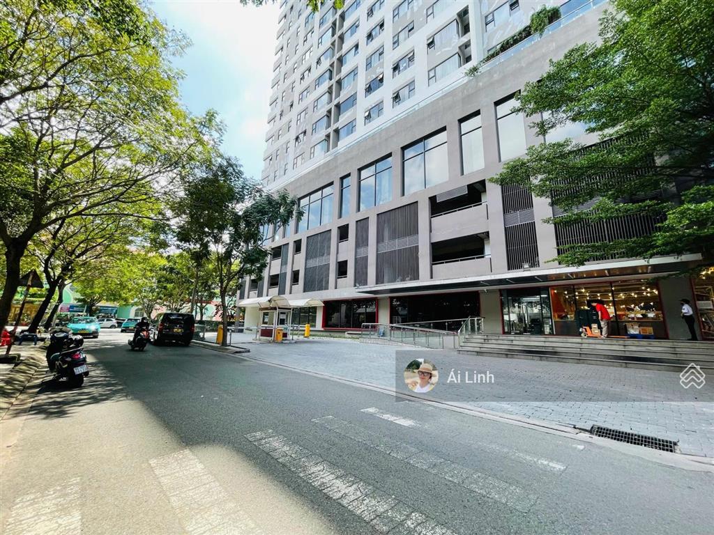 Hiếm 2 lô đất ngay phạm văn đồng đh cảnh sát (44x50) vuông a4 100% thổ đường 12m giá 46.38tr/m2