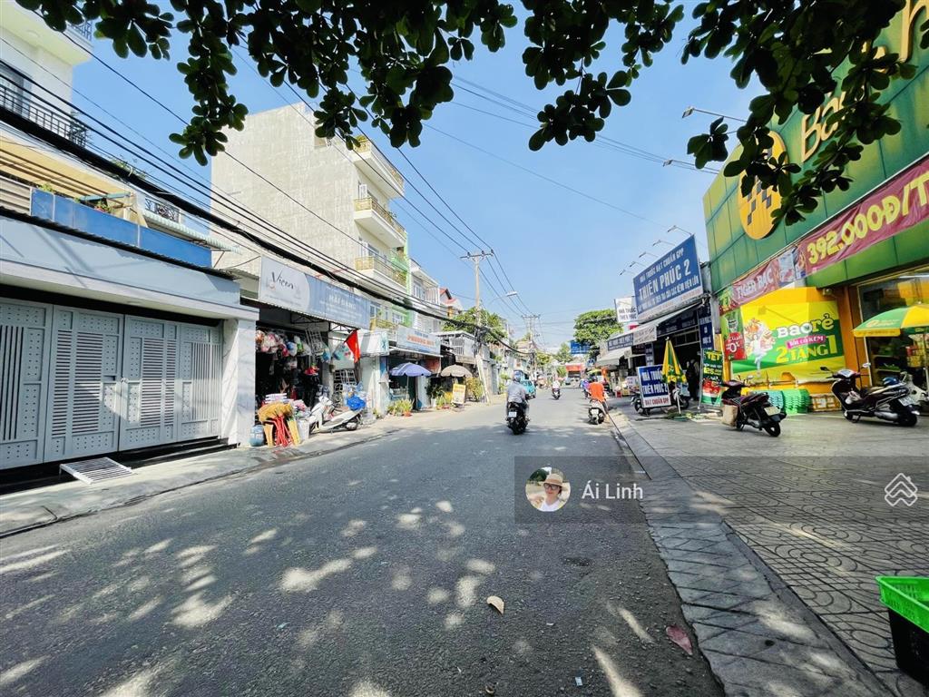 Sót quỹ đất lớn (44x50m) vuông a4 100% thổ ngay phạm văn đồng gần kdc areco đường 12m giá tốt