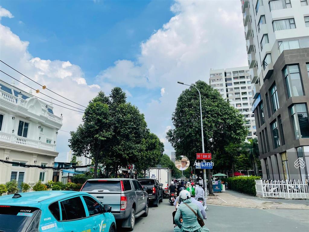 Sót quỹ đất lớn (44x50m) vuông a4 100% thổ ngay phạm văn đồng gần kdc areco đường 12m giá tốt